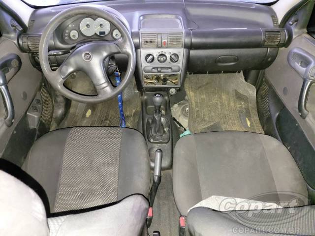 2005 CHEVROLET CLASSIC 