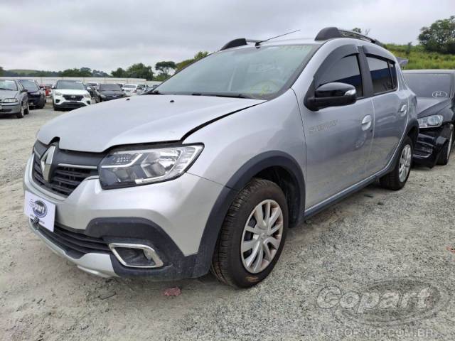 2025 RENAULT SANDERO 