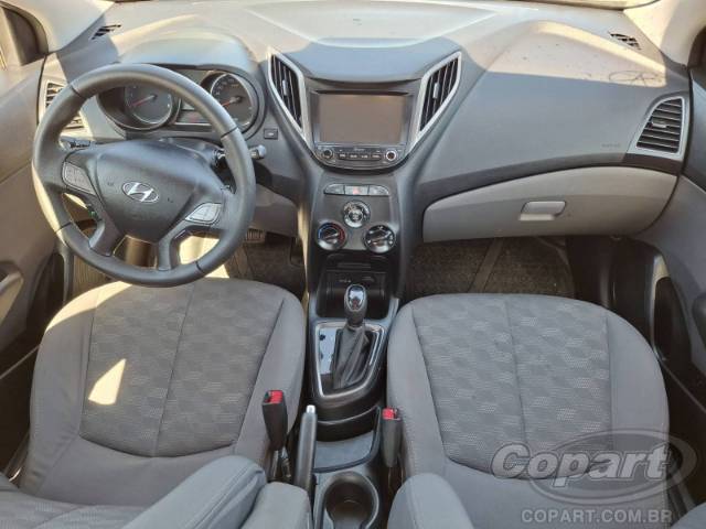 2017 HYUNDAI HB20S 