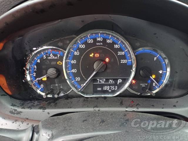 2020 TOYOTA YARIS SEDA 