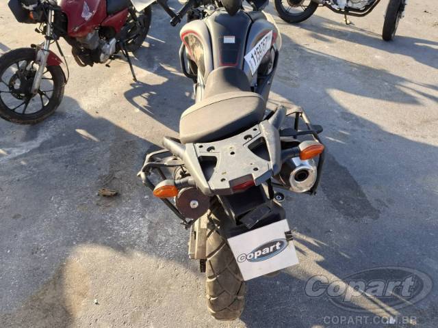 2018 SUZUKI V-STROM 