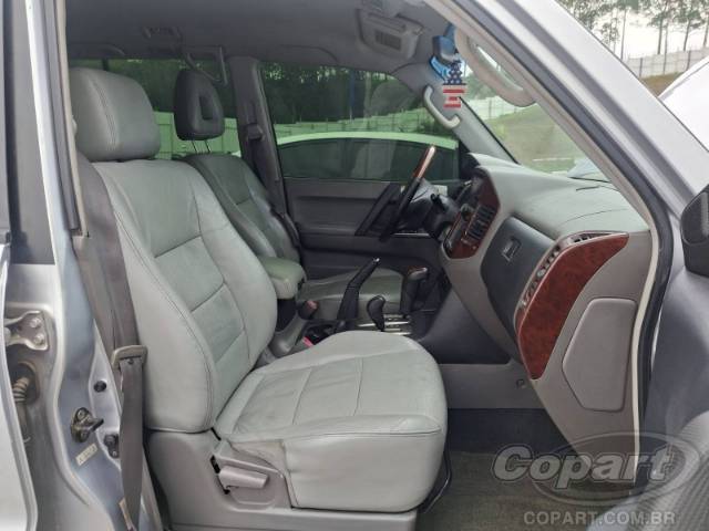 2005 MITSUBISHI PAJERO FULL 