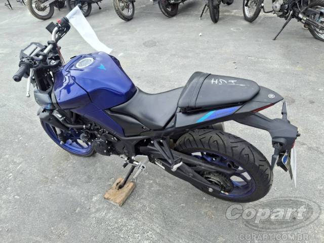 2025 YAMAHA MT-03 