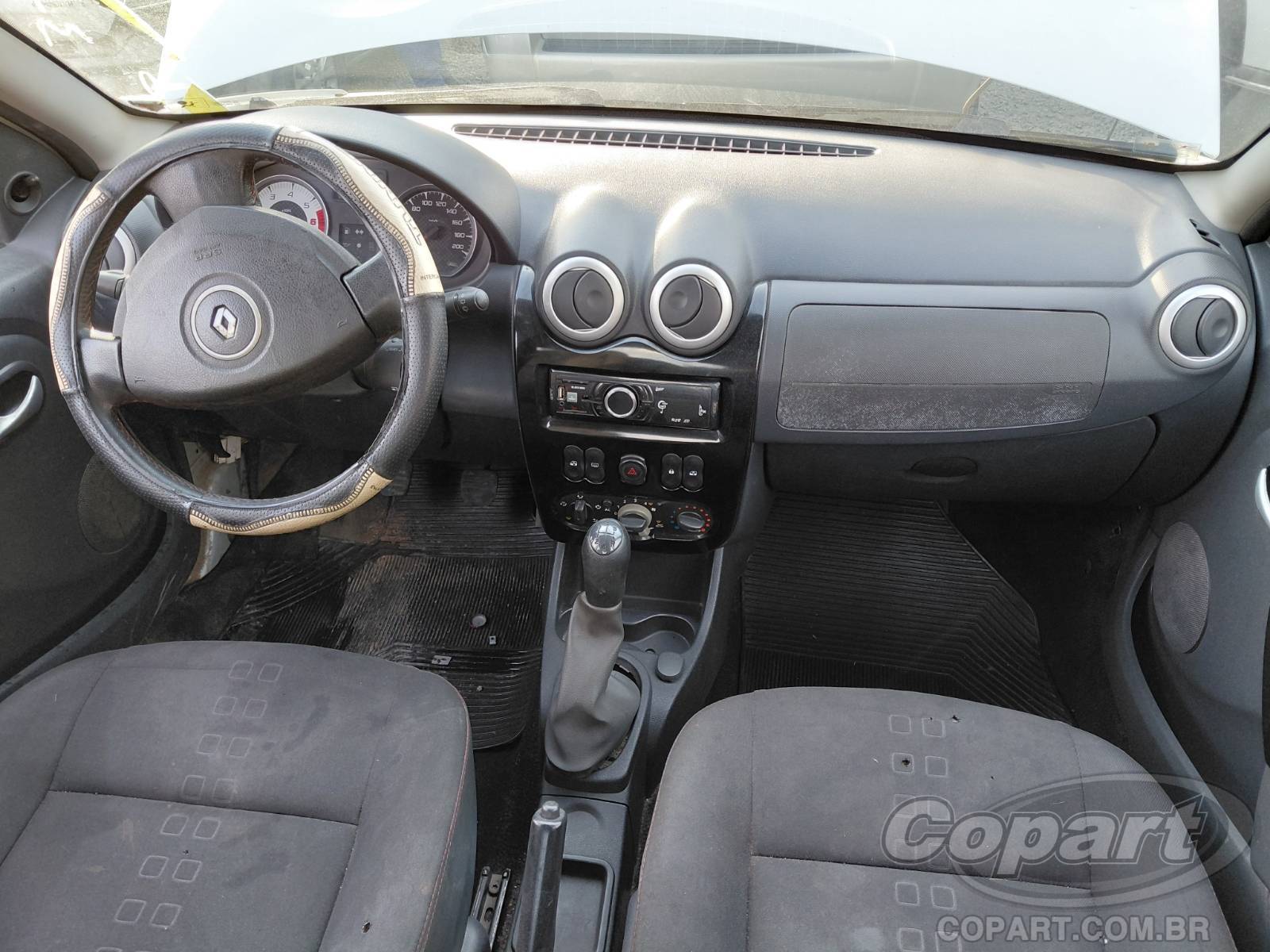 Foto 9 de 11: 2011 RENAULT SANDERO