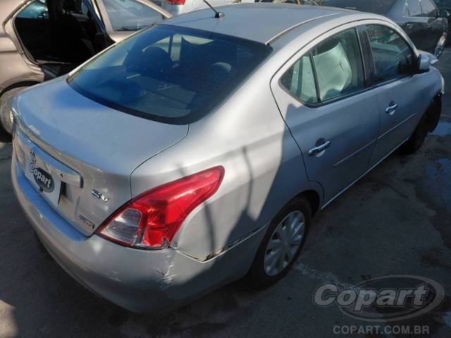 2014 NISSAN VERSA 