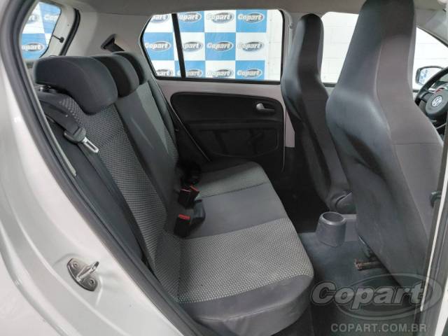 2015 VOLKSWAGEN UP 