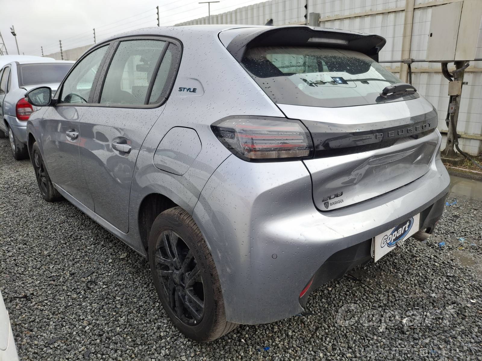2025 PEUGEOT 208 — foto 3 de 15