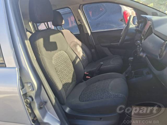 2021 FIAT UNO 