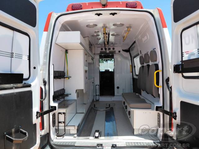 2025 RENAULT MASTER FURGAO 