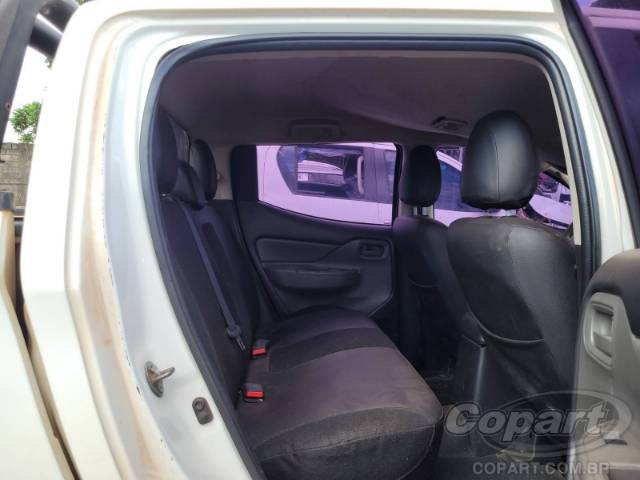 2021 MITSUBISHI L200 TRITON 