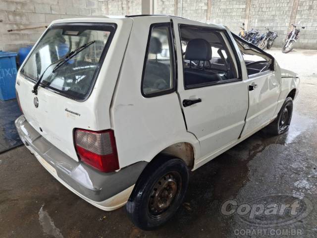 2013 FIAT UNO 