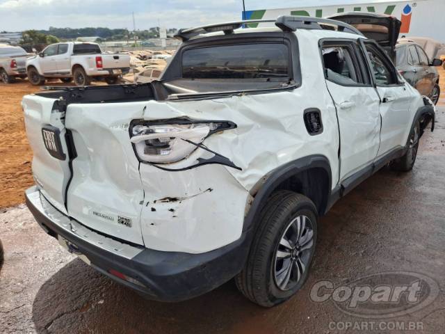 2025 FIAT TORO 
