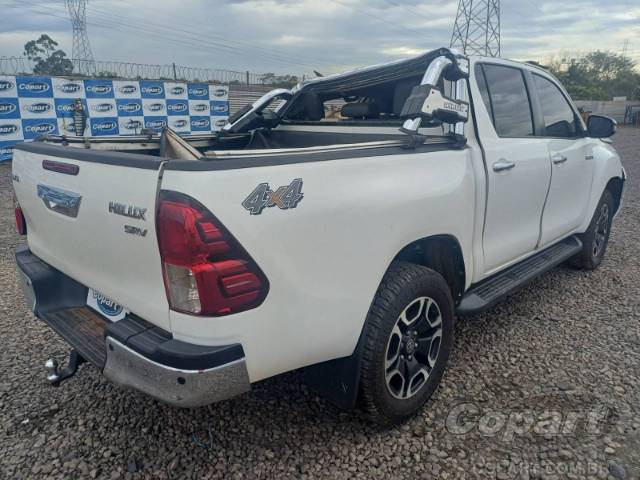 2022 TOYOTA HILUX CD 