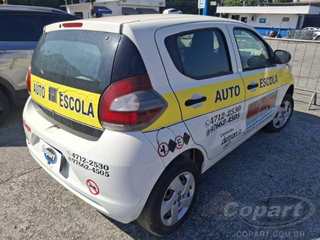 2022 FIAT MOBI 