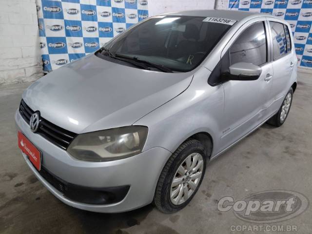 2013 VOLKSWAGEN FOX 