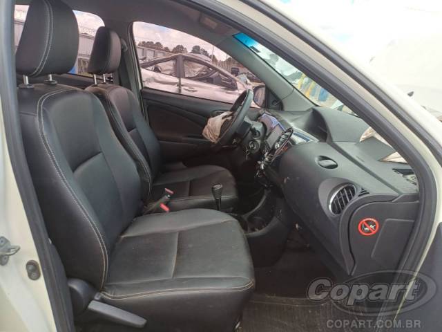 2017 TOYOTA ETIOS 