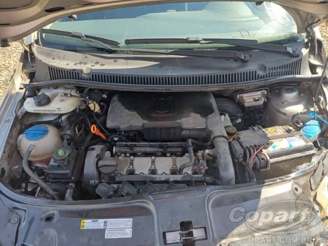 2014 VOLKSWAGEN FOX 
