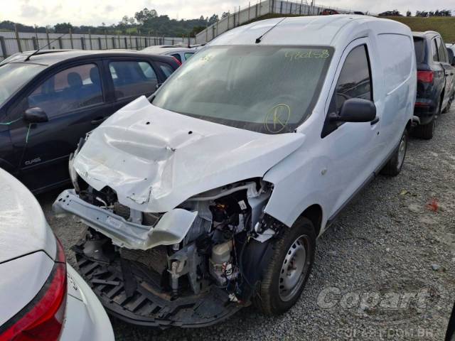 2025 RENAULT KANGOO 