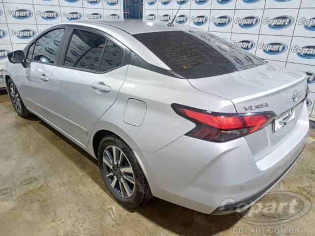 2024 NISSAN VERSA 