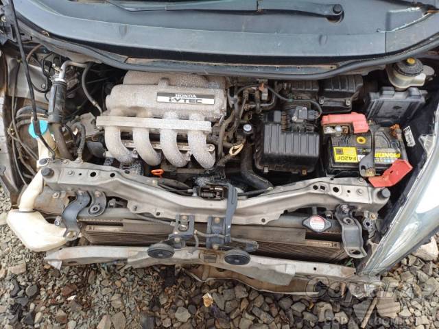 2010 HONDA FIT 