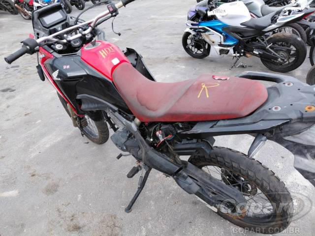 2024 HONDA XRE SAHARA 300 