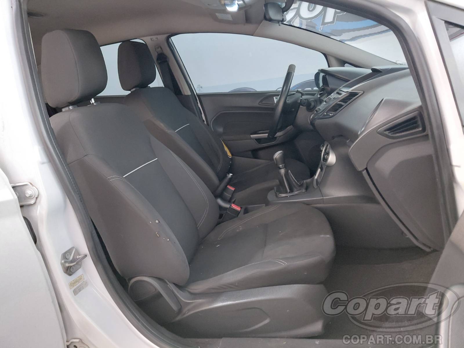 Foto 5: 2014 FORD FIESTA