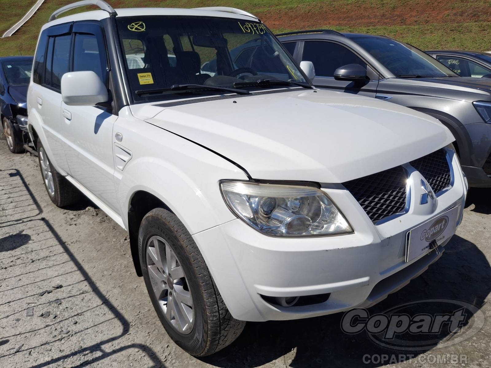Veículo Mitsubishi Pajero Mitsubishi Pajero TR4 2.0 16V Flex 2012 2012 em leilão
