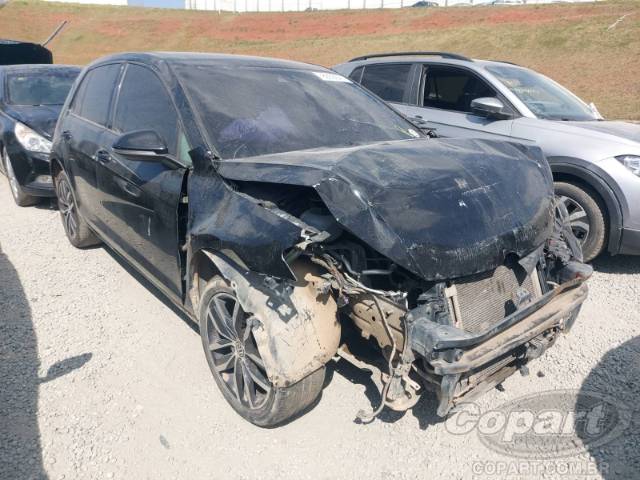 2015 VOLKSWAGEN GOLF 