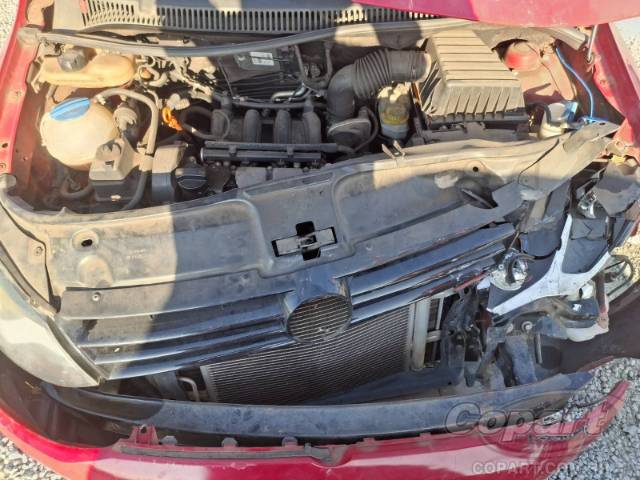 2011 VOLKSWAGEN FOX 