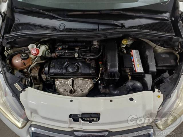 2014 PEUGEOT 208 