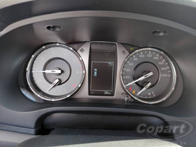 2025 TOYOTA HILUX CD 