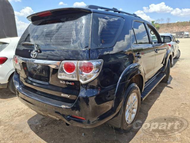 2015 TOYOTA HILUX SW4 