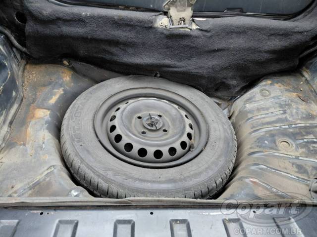 2002 CHEVROLET CELTA 