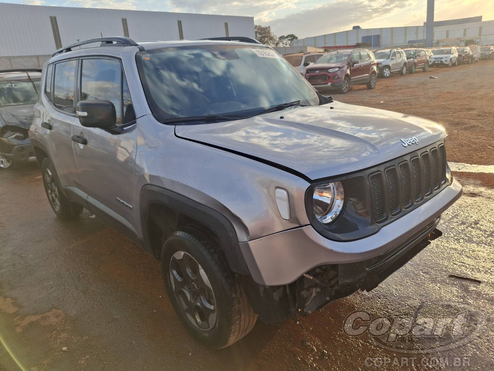 Veículo Fiat Renegade JEEP RENEGADE 1.8 16V E.TORQ EVO 2020 2020 em leilão