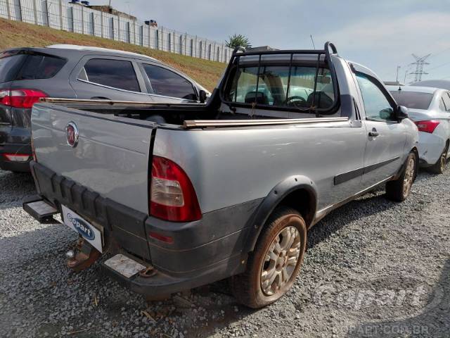 2011 FIAT STRADA 