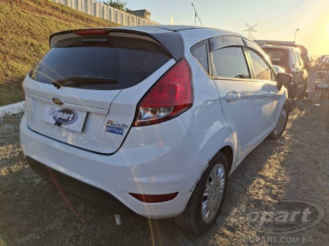 2015 FORD FIESTA 