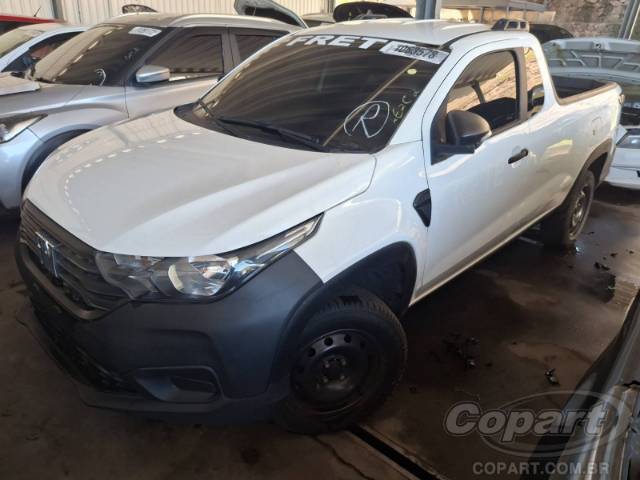 2025 FIAT STRADA 
