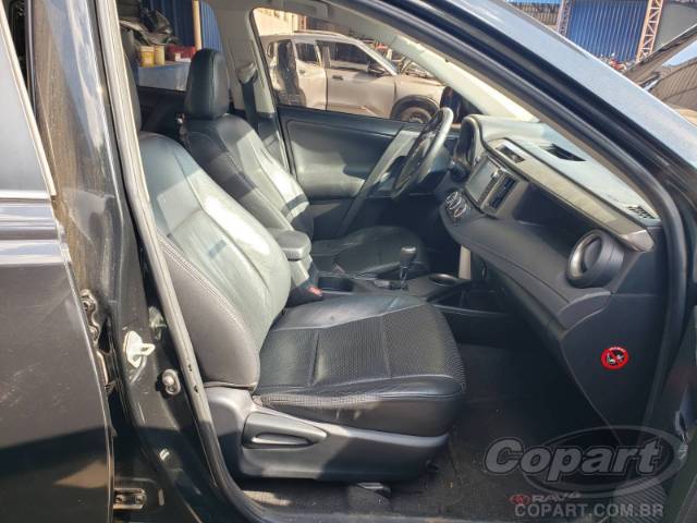 2014 TOYOTA RAV4 