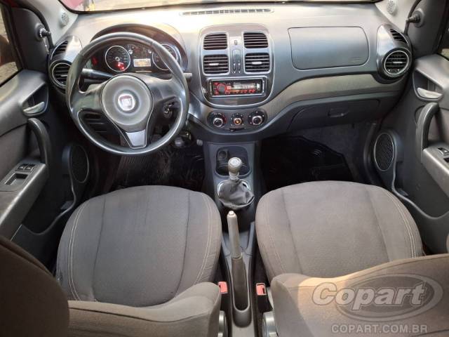 2015 FIAT GRAND SIENA 