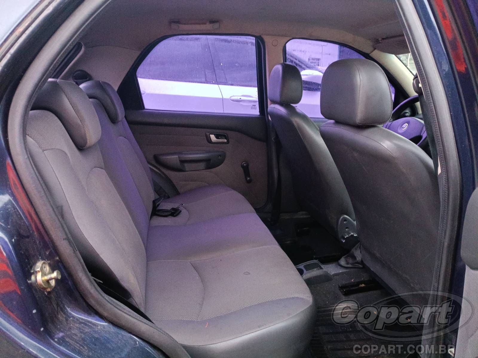 Foto 6 de 10: 2004 FIAT PALIO