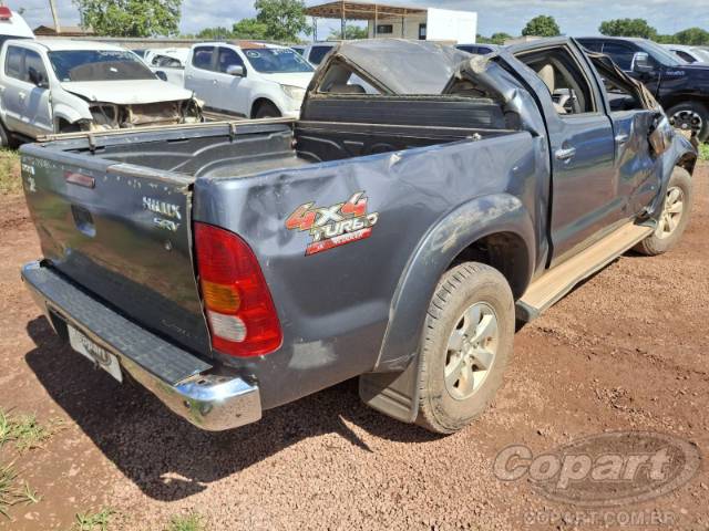 2011 TOYOTA HILUX CD 