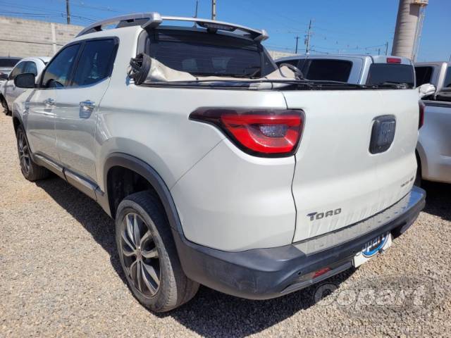 2021 FIAT TORO 