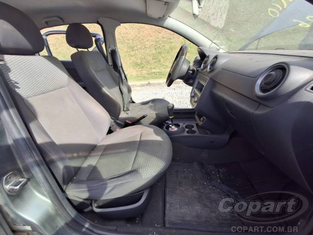 2011 VOLKSWAGEN GOL 