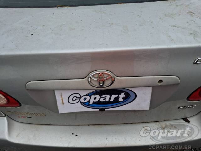 2004 TOYOTA COROLLA 