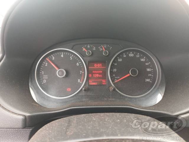 2013 VOLKSWAGEN VOYAGE 