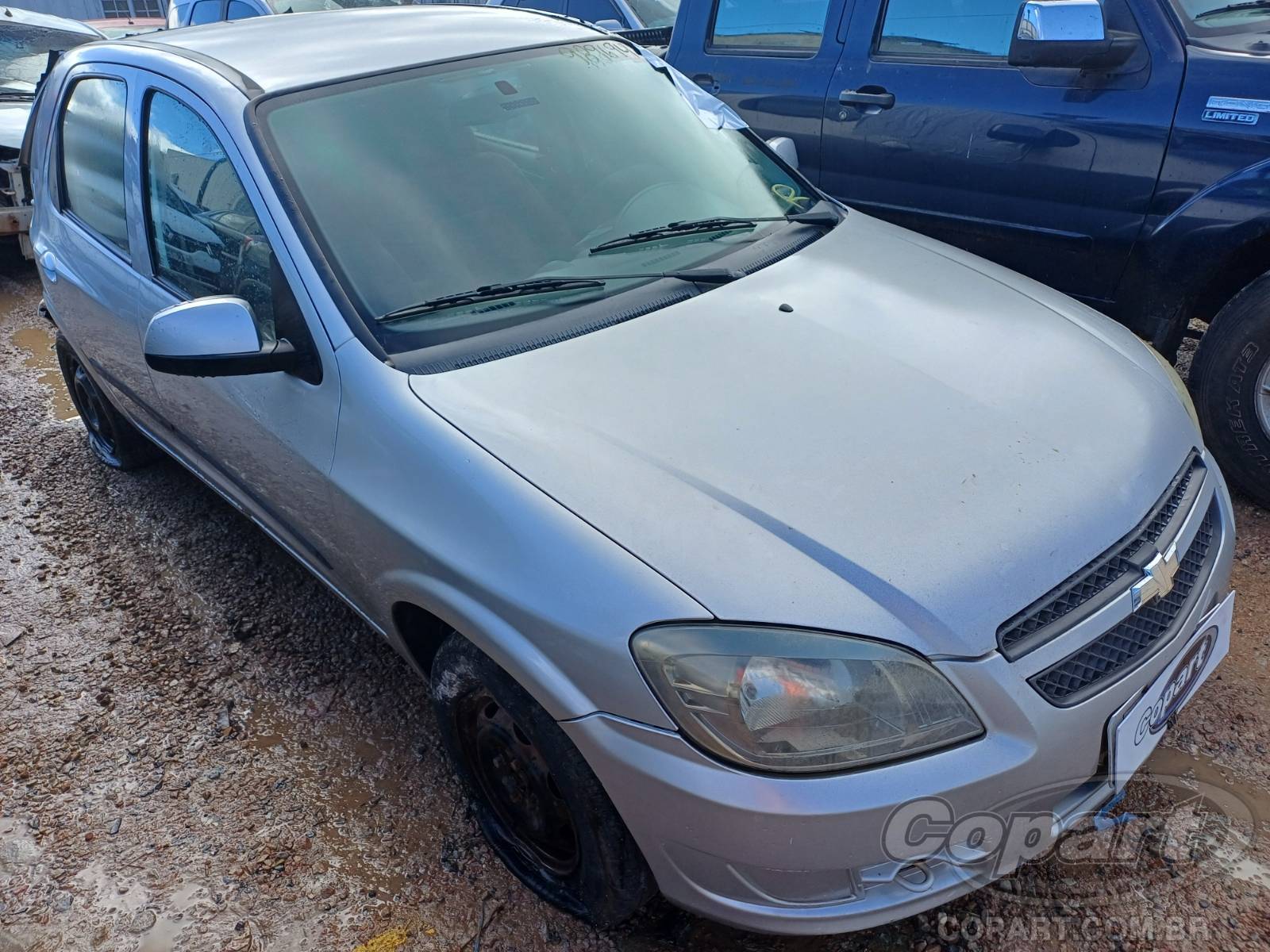 Chevrolet Celta LT 1.0 VHC E FlexPower 2013 Médio Dano Traseiro
