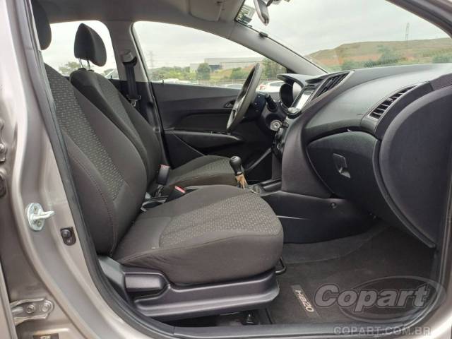 2017 HYUNDAI HB20 