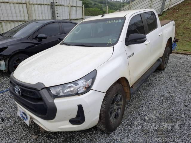 2025 TOYOTA HILUX CD 