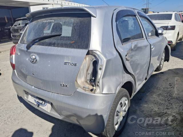 2015 TOYOTA ETIOS 