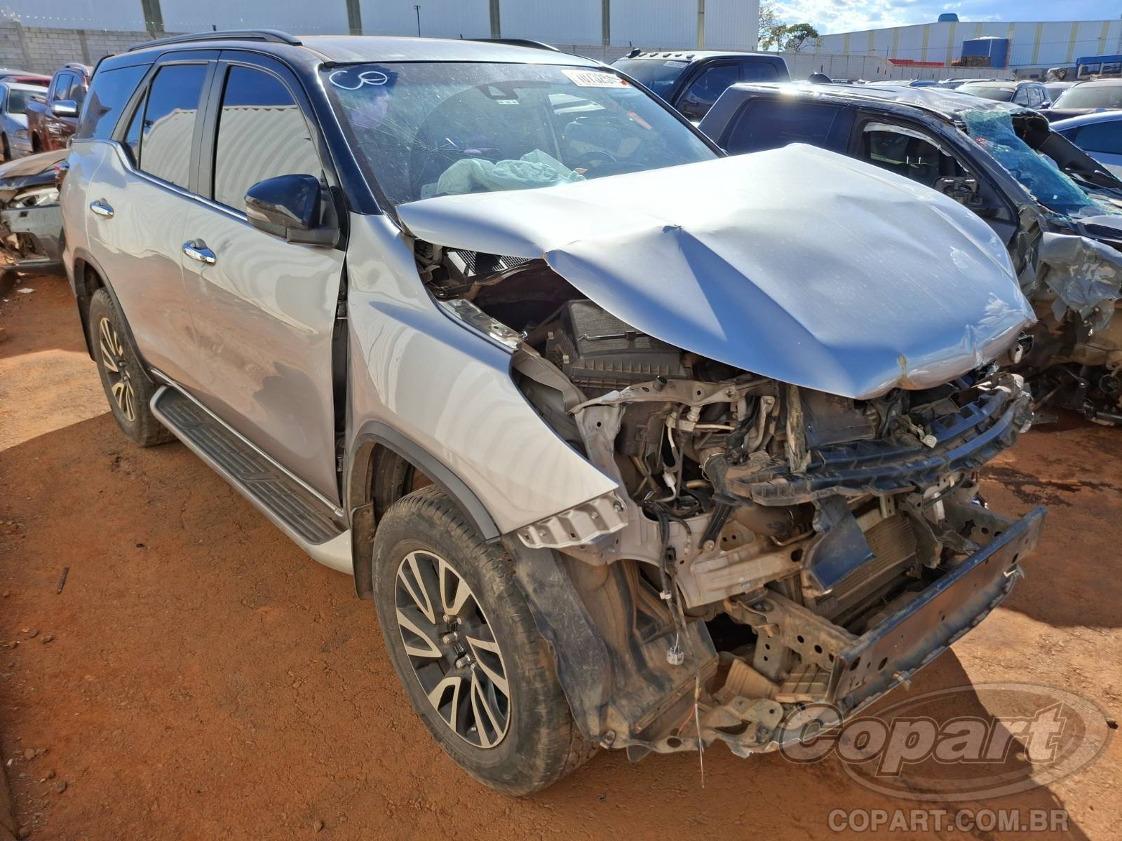 Veículo Toyota SW4 Toyota SW4 SRX 2.8 D-4D Turbo 2021 2021 em leilão